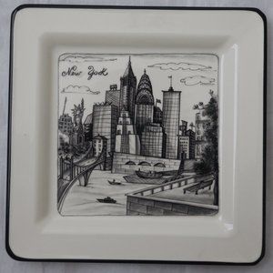 New York Square 10" Dinner Plate Cities Made in Italy Brunelli Black & White New